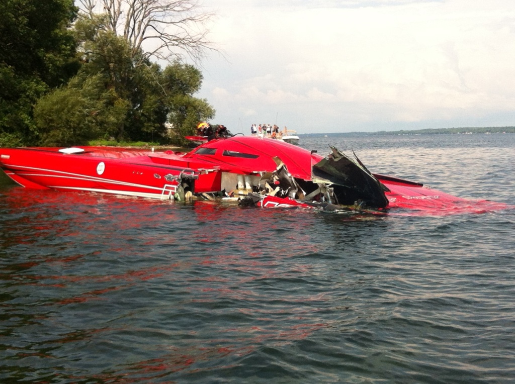 Lake cumberland poker run wreck